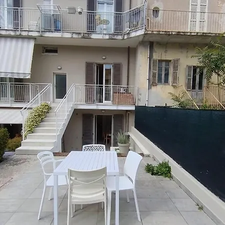 Cherry's House